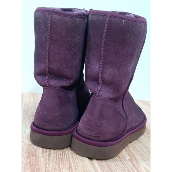 UGG Women’s Boots Classic Short Purple Metallic Spots Size 9 - Picture 6 of 13